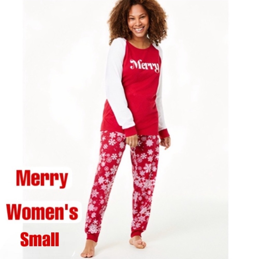 S-Macy's “Family PJ’s” Merry Snowflakes Pajamas Set NWT